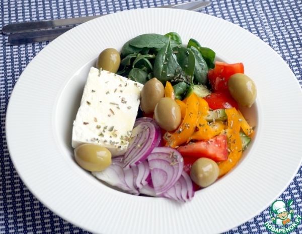 Греческий салат региона Македония